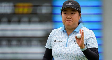 Ruixin Liu posts best round of the year to lead LPGA in Cincinnati